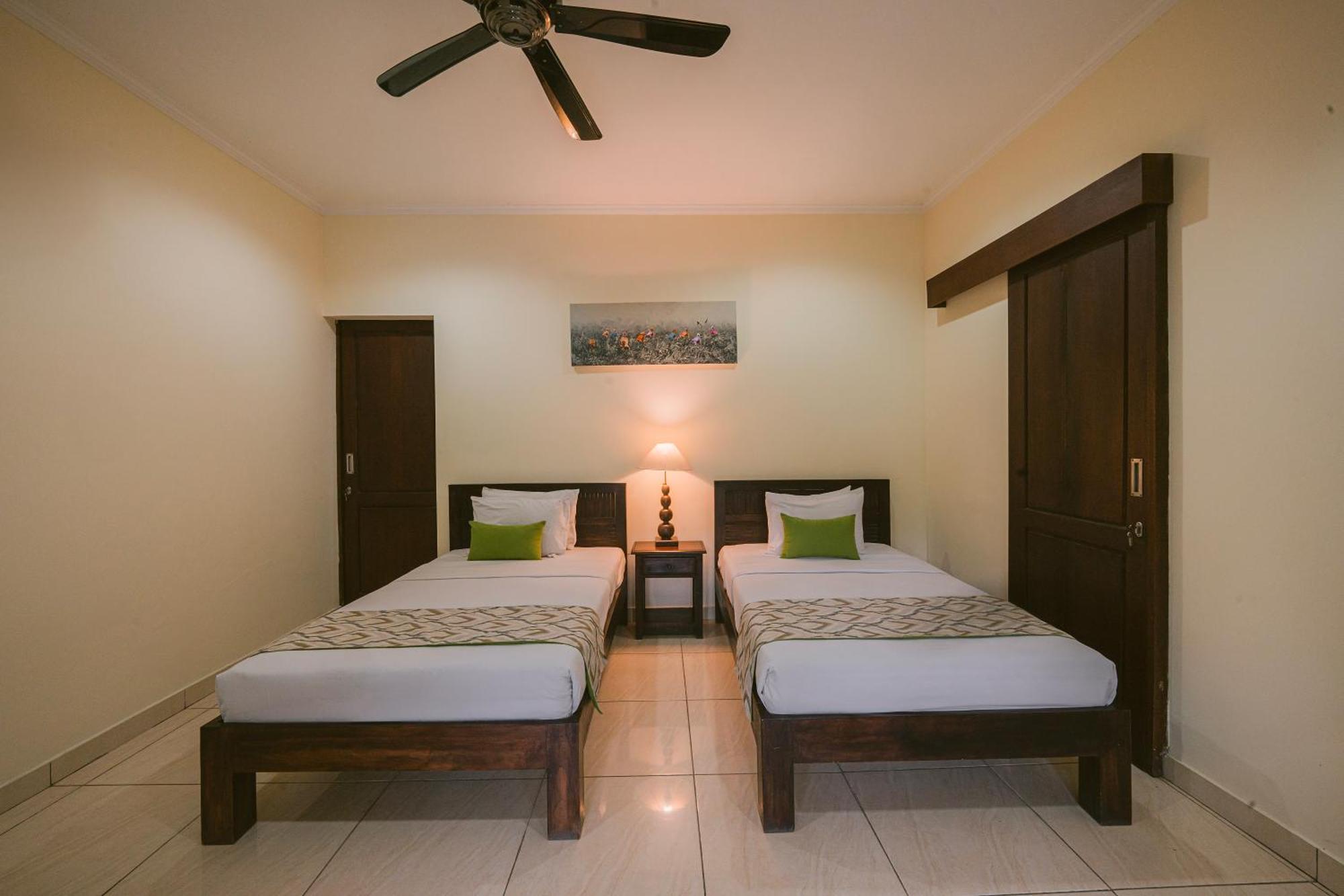 Medewi Bay Retreat Otel Pulukan Oda fotoğraf