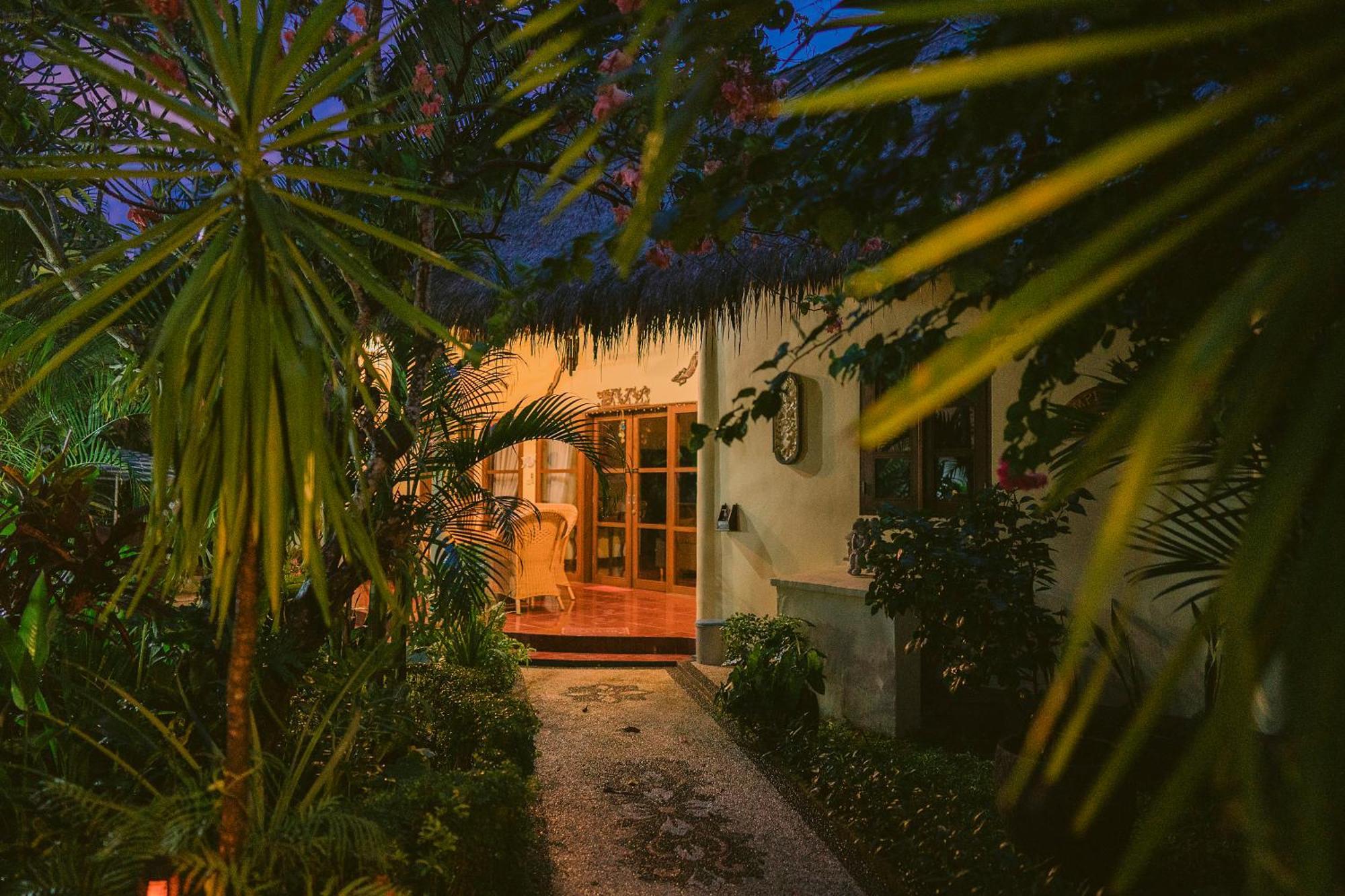 Medewi Bay Retreat Otel Pulukan Dış mekan fotoğraf
